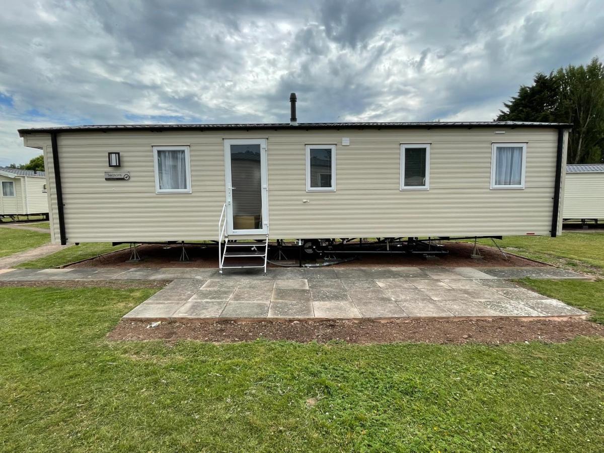 Tidal Caravan Minehead Eksteriør billede